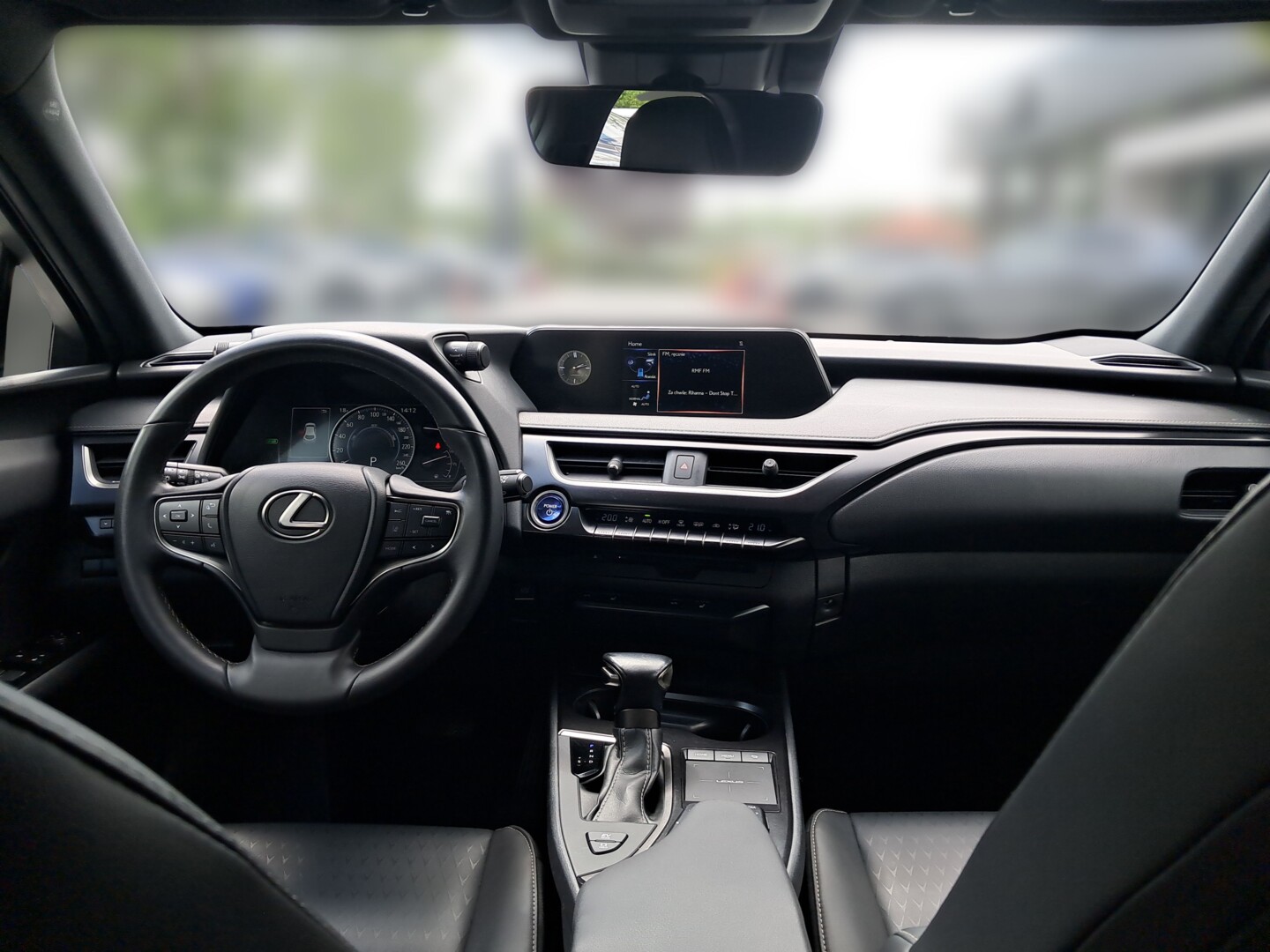 Lexus UX