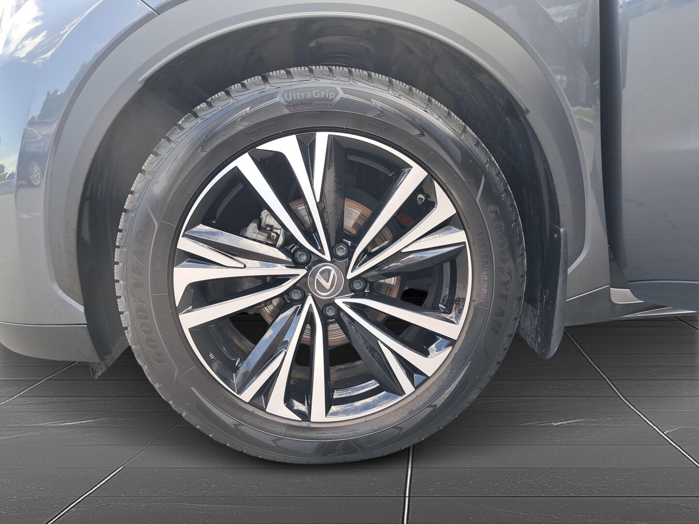Lexus LBX