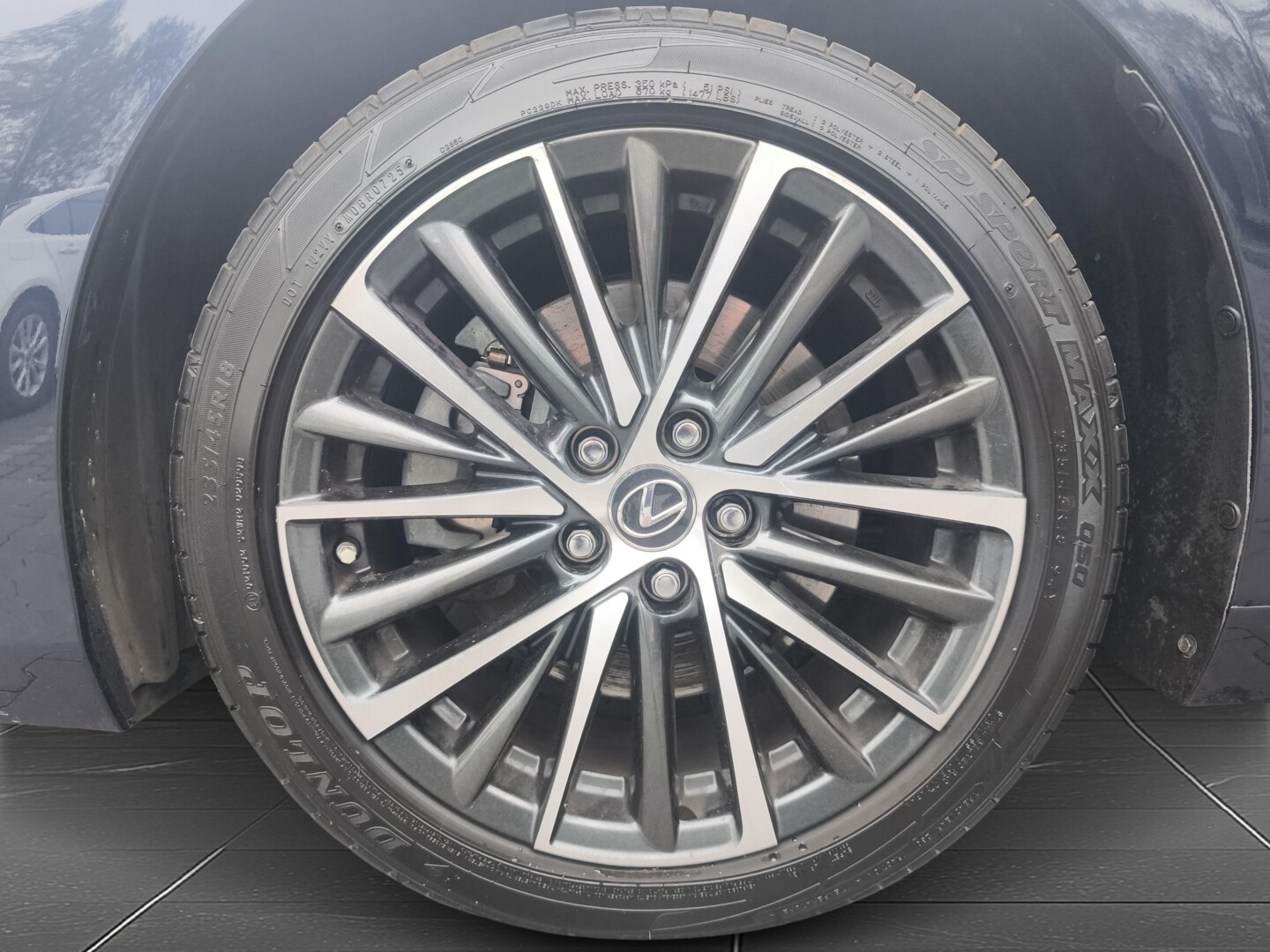 Lexus ES