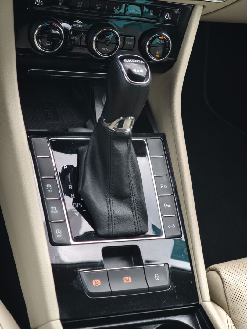 Škoda Superb